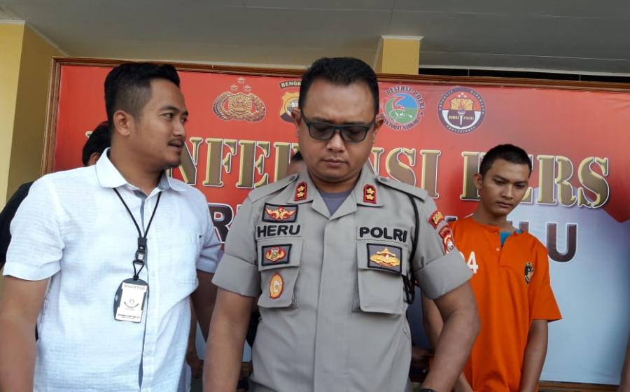 hukum
