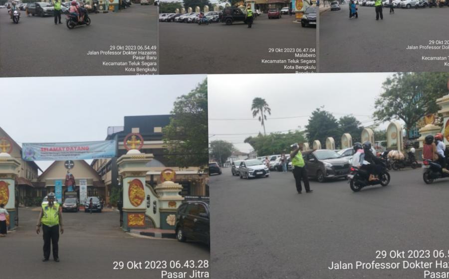 .Personel Polresta Bengkulu Laksankan Pengaturan Lalin Ibadah Minggu di Gereja