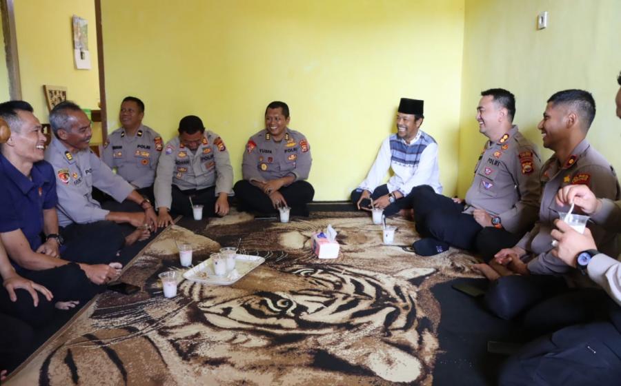 .