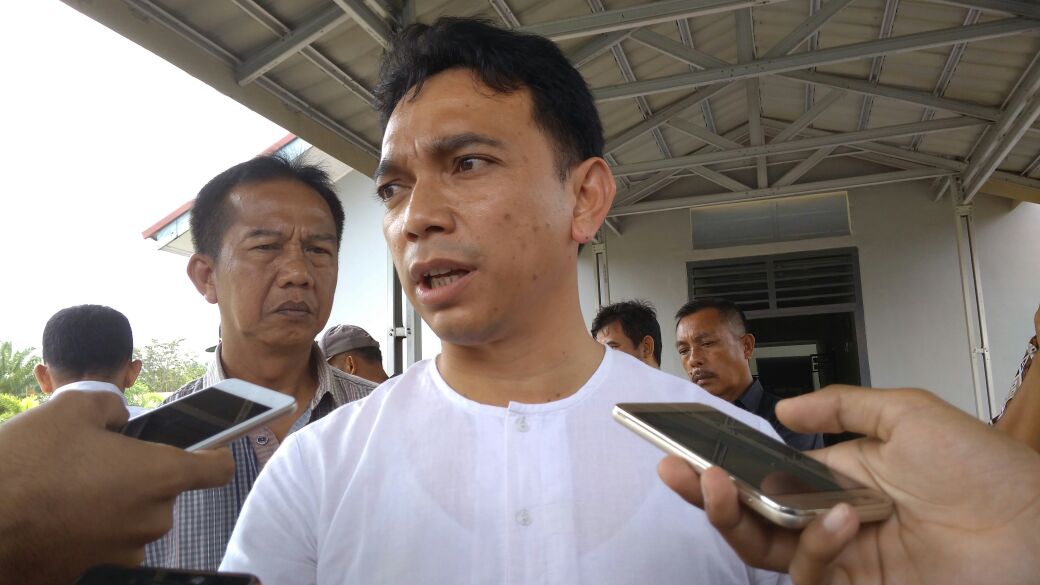 Plt Dinas Kelautan dan Perikanan Ivan Syamsurizal 