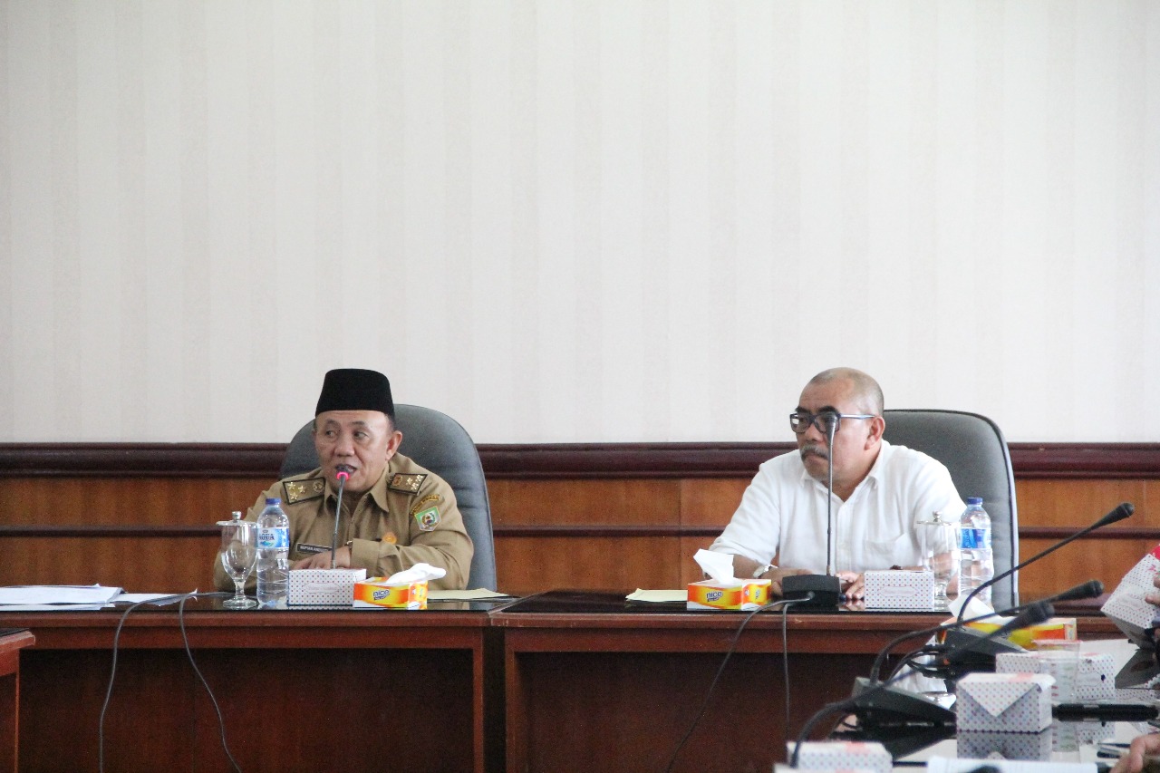 sekda provinsi bengkulu bersama Ditjen Otda Kemendagri Ri 