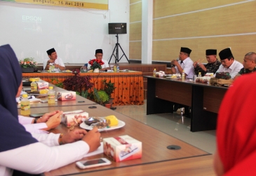 harga-beras-tinggi-bupatiwalikota-bersama-stekholder-diminta-deteksi-permasalahan