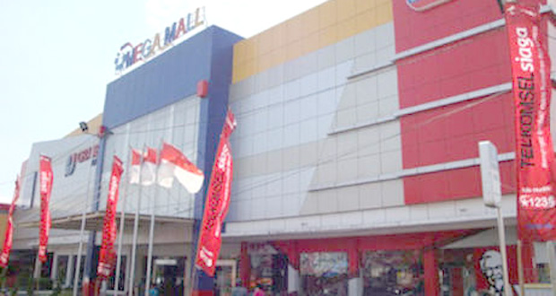 disdukcapil-buka-loket-perekaman-e-ktp-di-mega-mall
