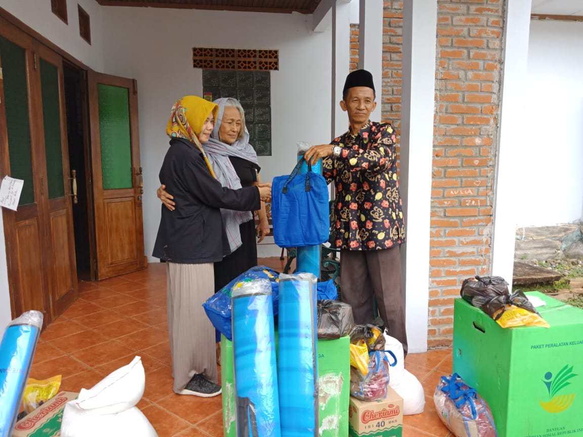 Dinsos Bantu Korban Kebakaran