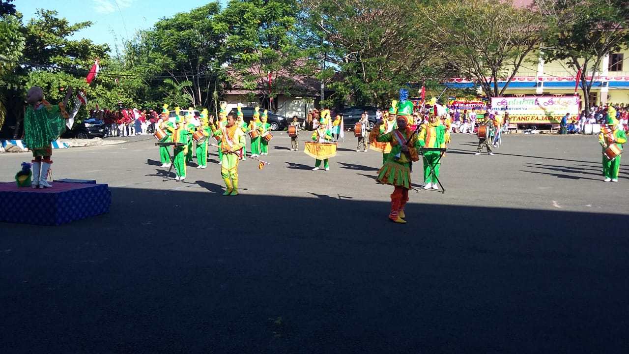 Latihan Drum band