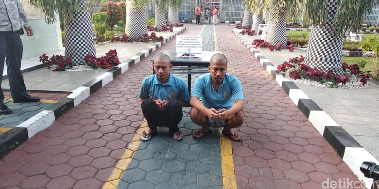 Hukum