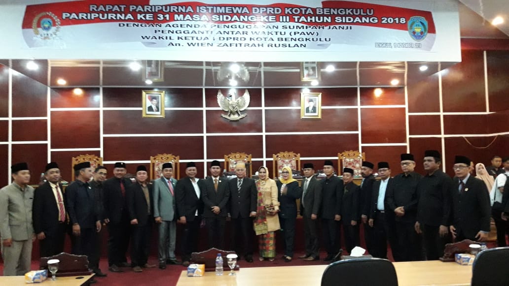 pelantikan Wien Zafitrah menjadi wakil ketua(Waka ) I