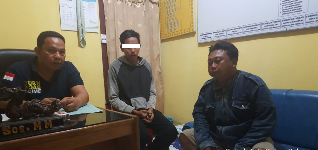 Hukum