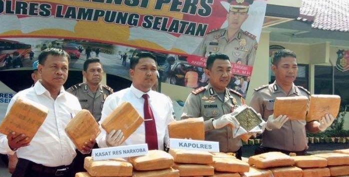 Hukum