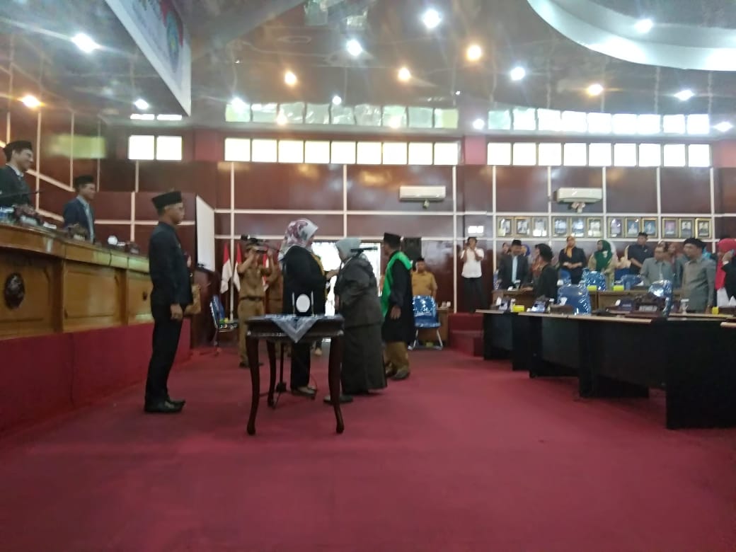 Paripurna Istimewa Pengganti Antar Waktu DPRD Kota Bengkulu