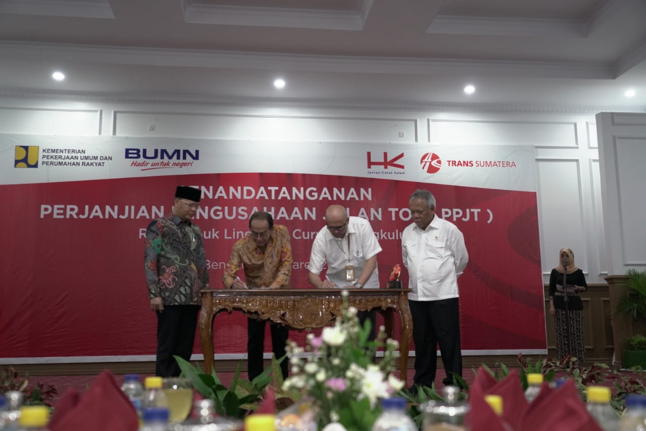 Penandatanganan Perjanjian Pengusahaan Jalan Tol (PPJT)
