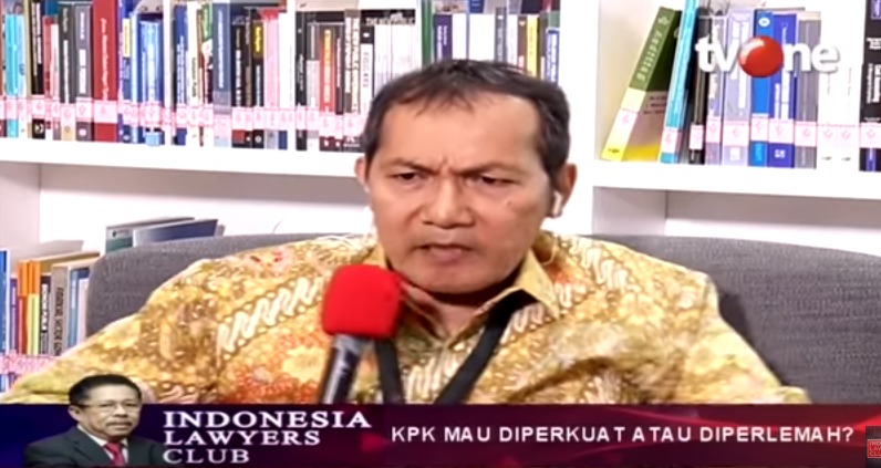hukum