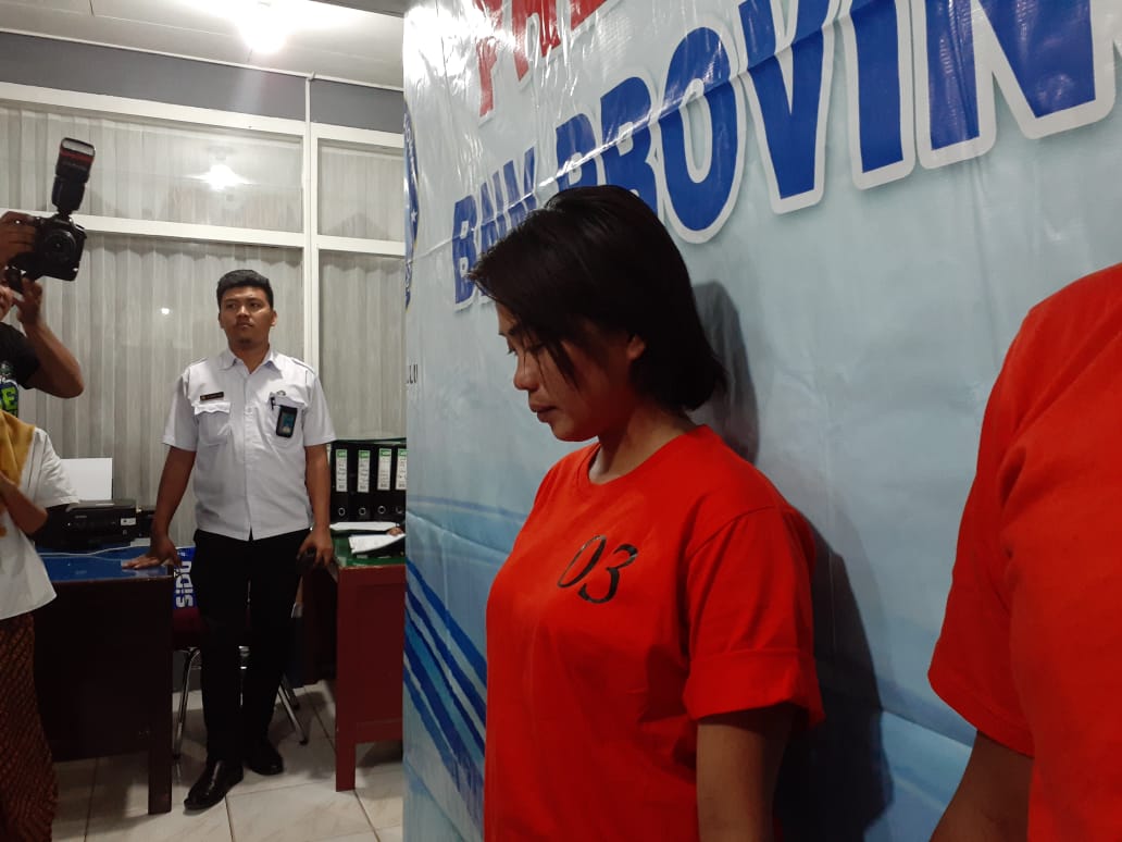 hukum