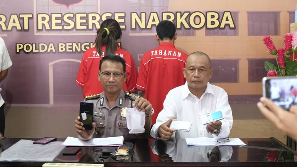 hukum