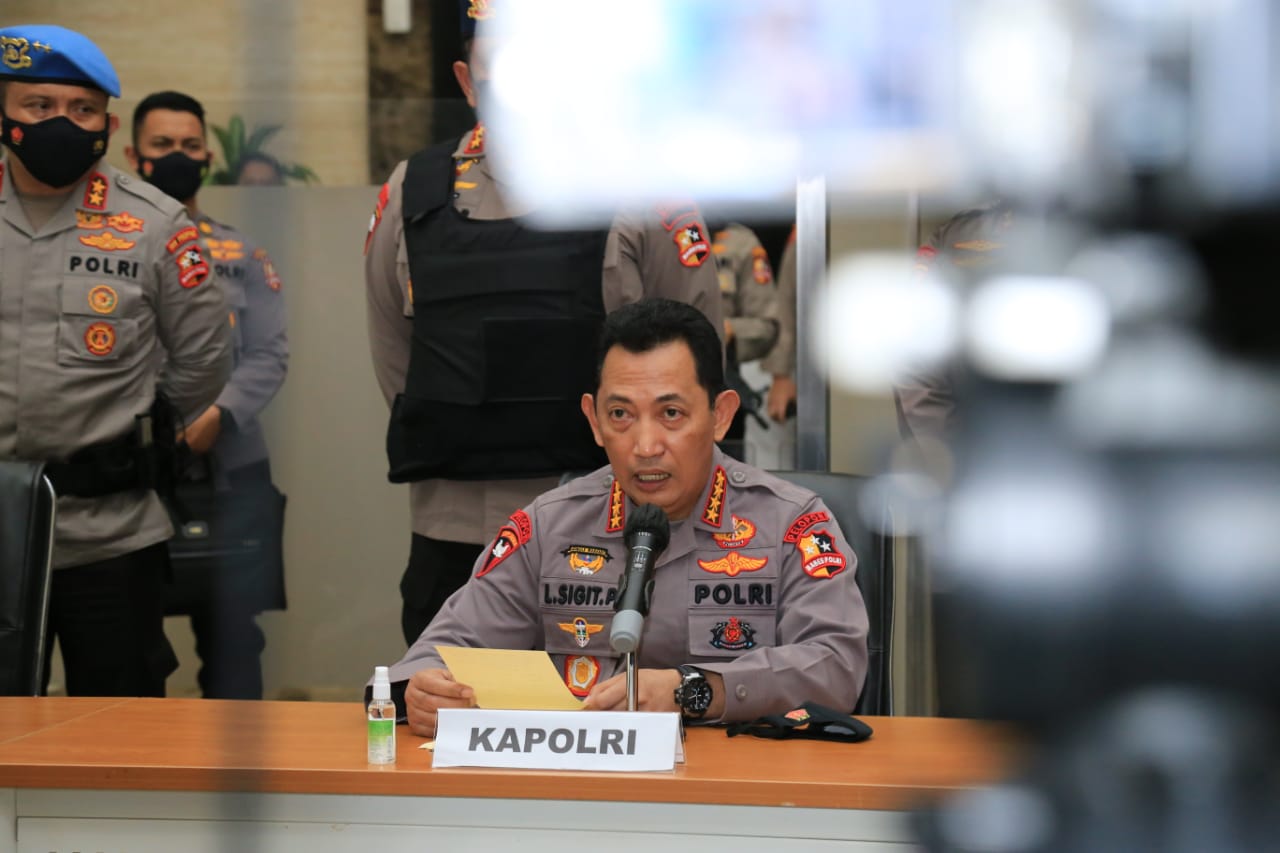 Hukum