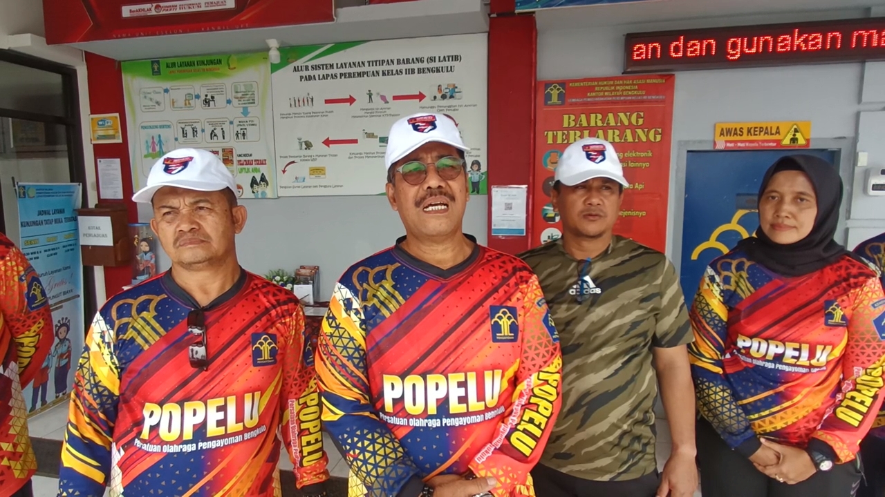  Memperingati Hari Dharma Karya Dhika ke 77 Tahun, Lapas Perempuan Kelas IIB Bengkulu menggelar turnamen bola voli. 
