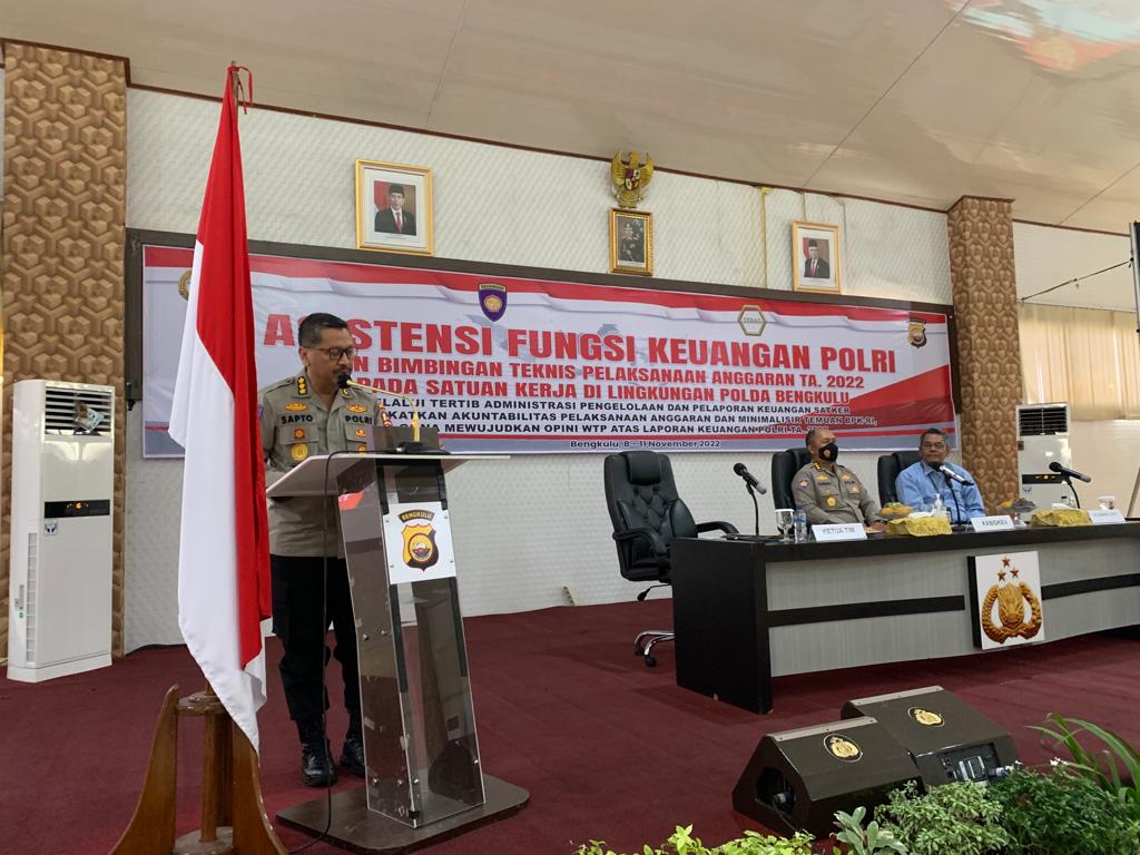 hukum