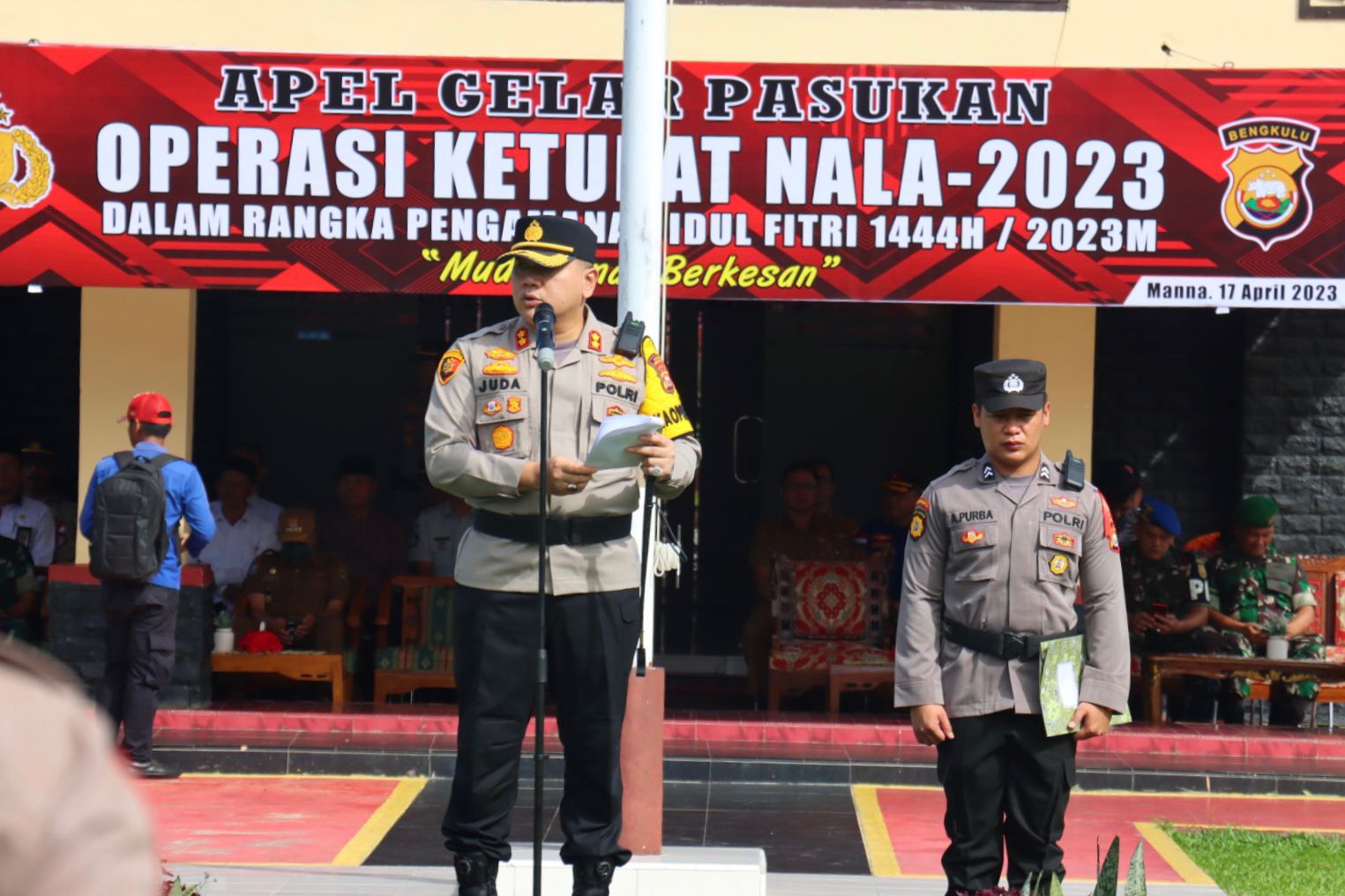 hukum