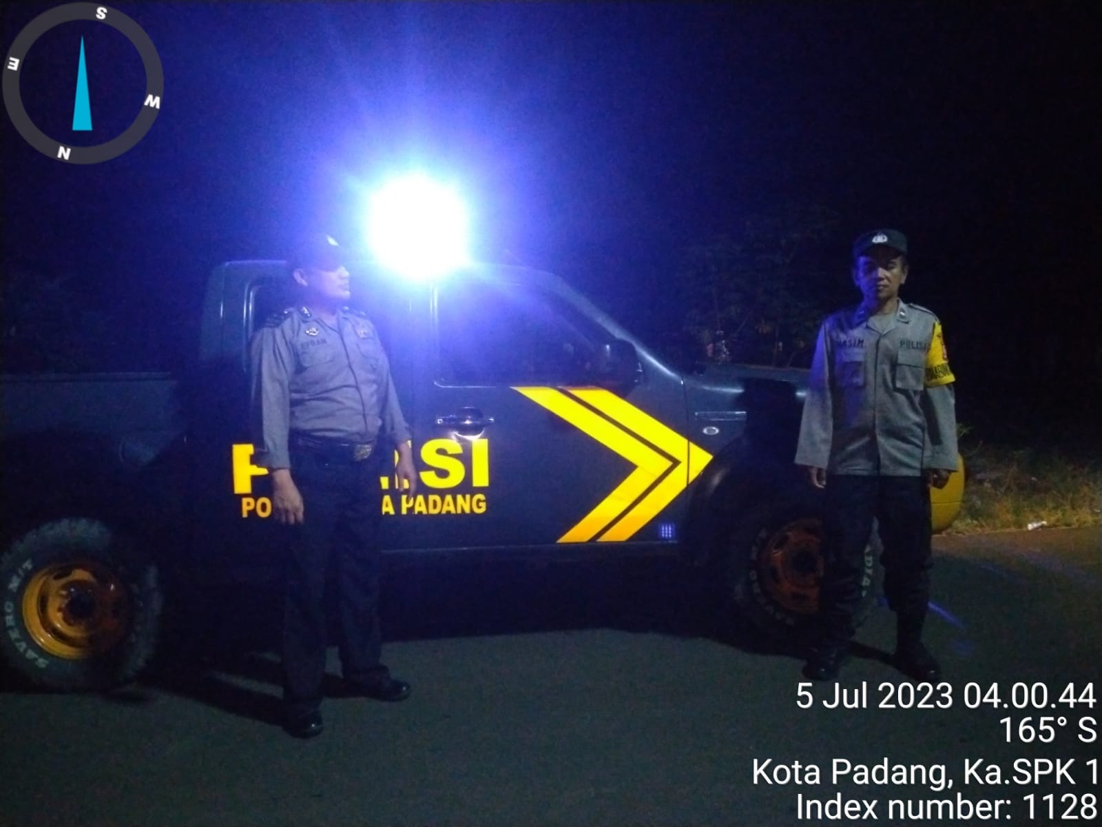 Dini Hari, Polsek Kota Padang Berikan Rasa Aman Dengan Patroli Jalan Lintas