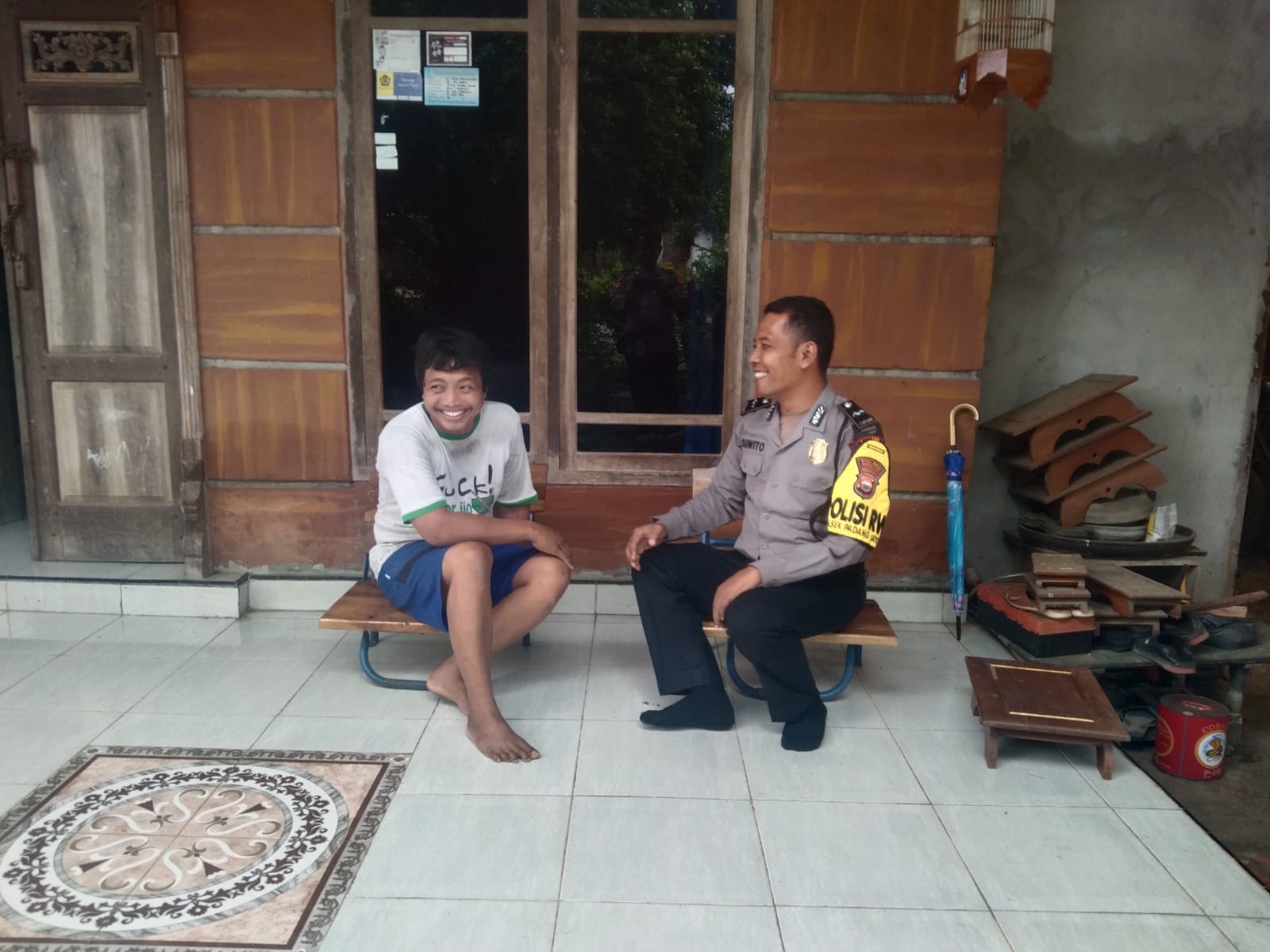 Blusukan Polisi RW Sambangi Warga Masyarakat