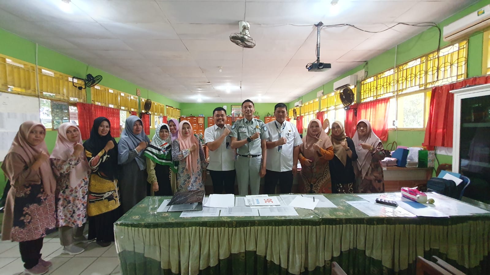 PT Jasa Raharja Cabang Bengkulu Ajak Para Guru SMAN 7 Kota Bengkulu Peduli Keselamatan Siswa