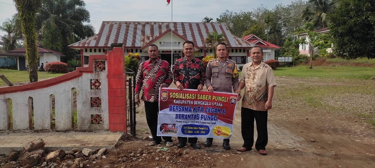 Cegah Pungutan Liar, Bhabinkamtibmas Polsek Padang Jaya Gelar Sosialisasikan Saber Pungli