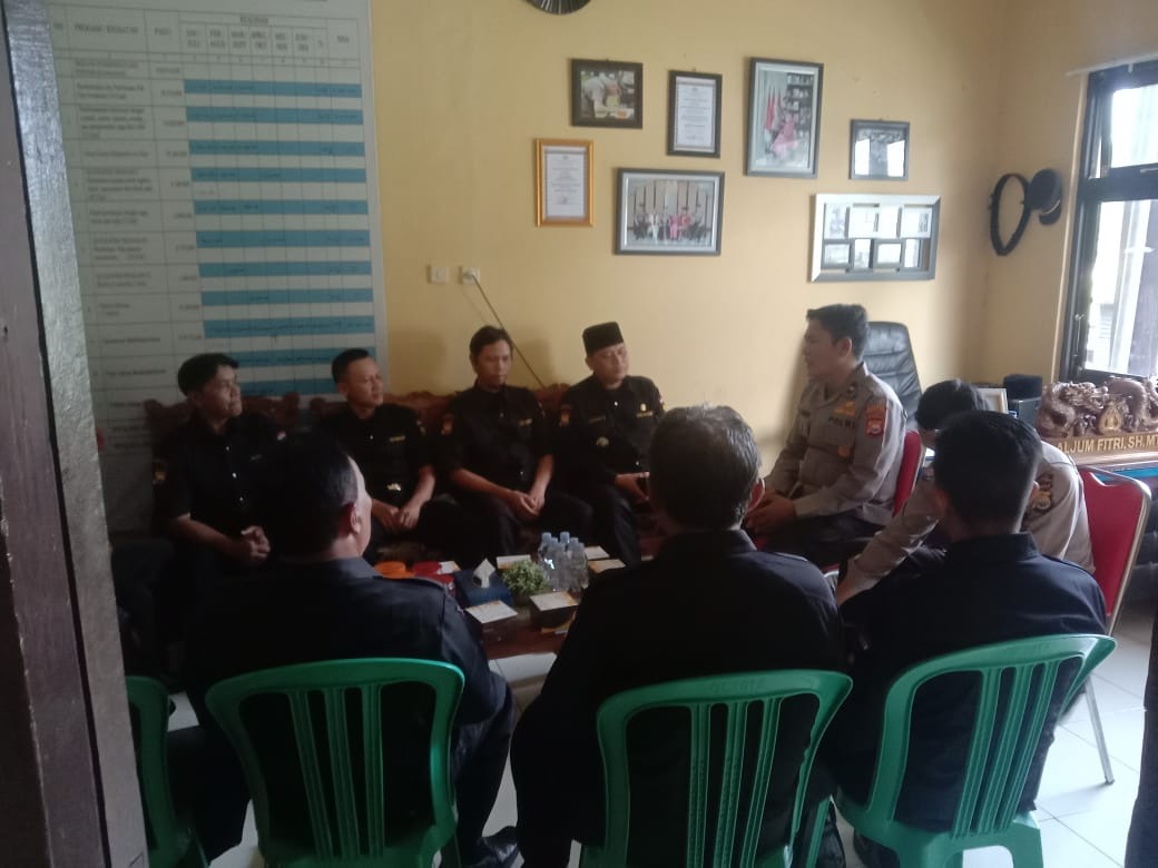 Jelang Pemilu  Sat Binmas, Jalin Kerjasama dengan Senkom untuk Bersinergi Jaga Kamtibmas