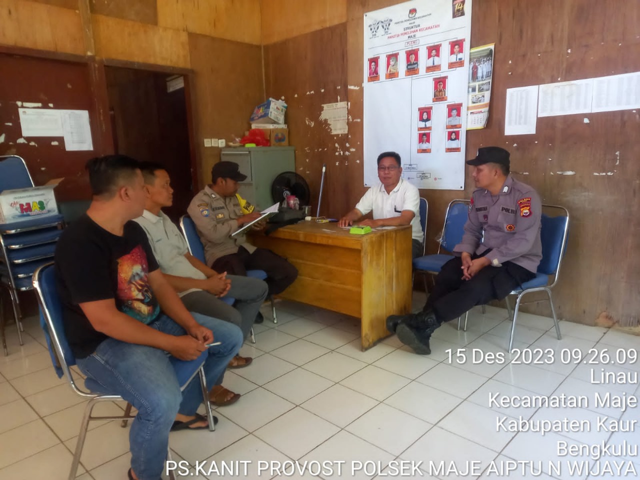 Ciptakan Kamtibmas Kondusif di Seputaran Kantor PPK, Polsek Maje Laksakan Patroli 