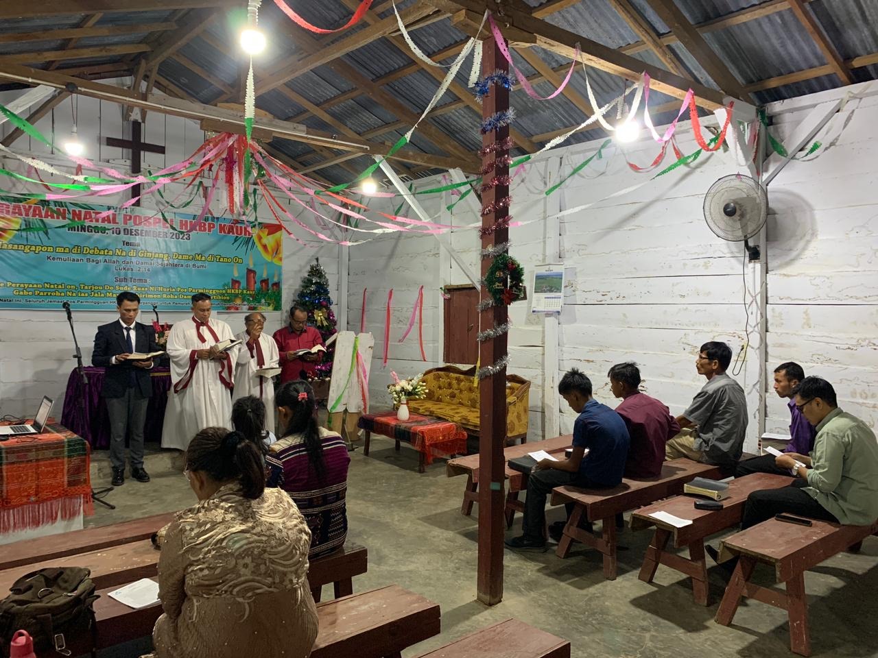 Polsek Kaur Selatan Laksanakan Pengamanan Ibadah Natal di Gereja Pospel HKBP Pondok Pusaka 