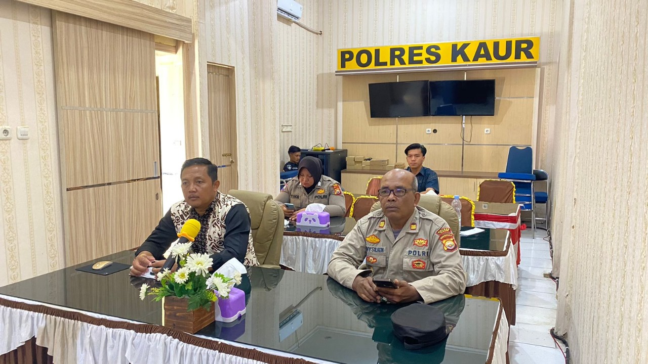 Polres Kaur Ikuti Vicon Program Quick Wins TW IV Mendukung Kegiatan KRYD Nusantara Cooling System 2023-2024