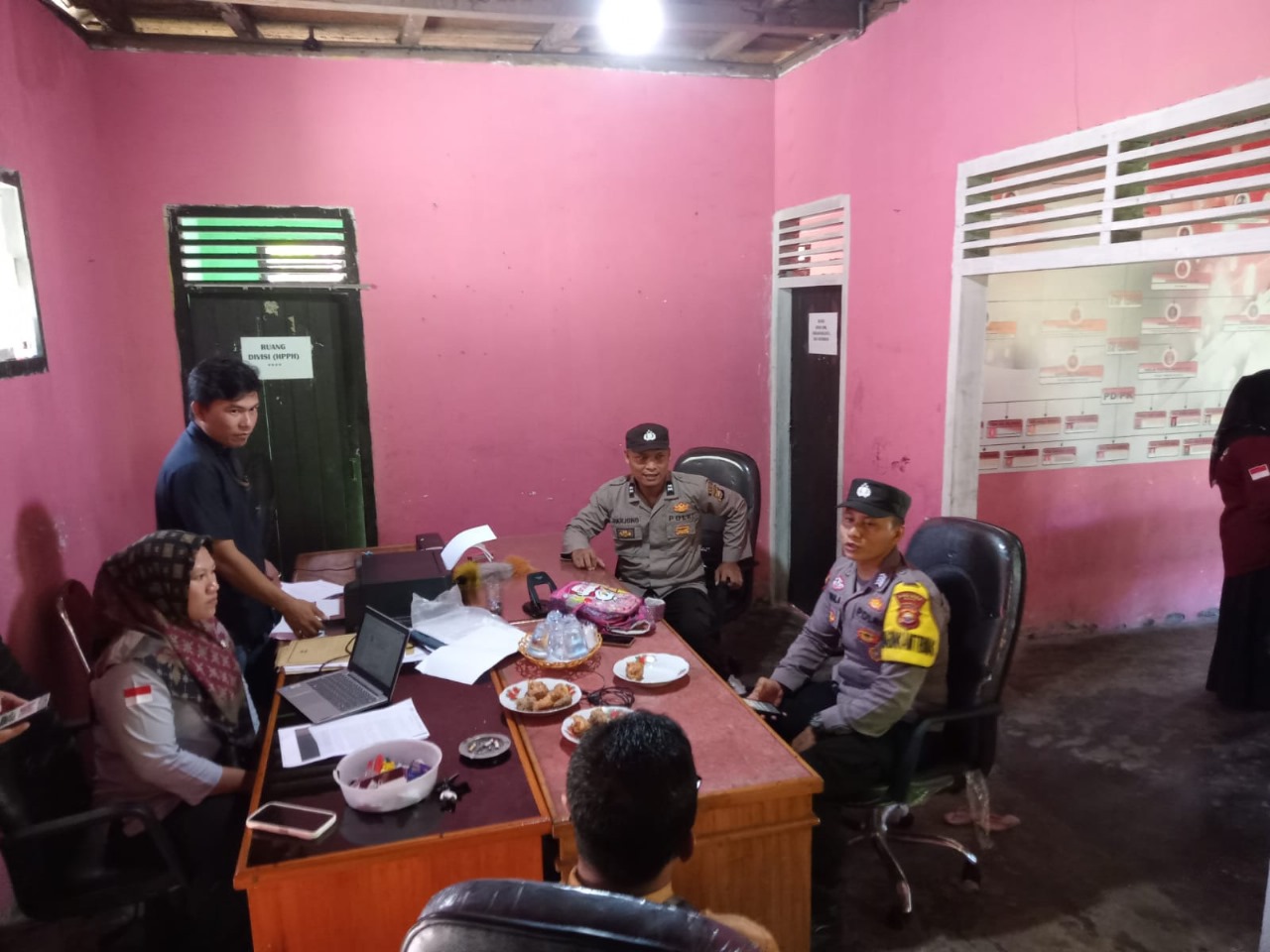 Pantau Kamtibmas Jelang Pemilu 2024, Polsek Maje Tingkatkan Patroli Dialogis 