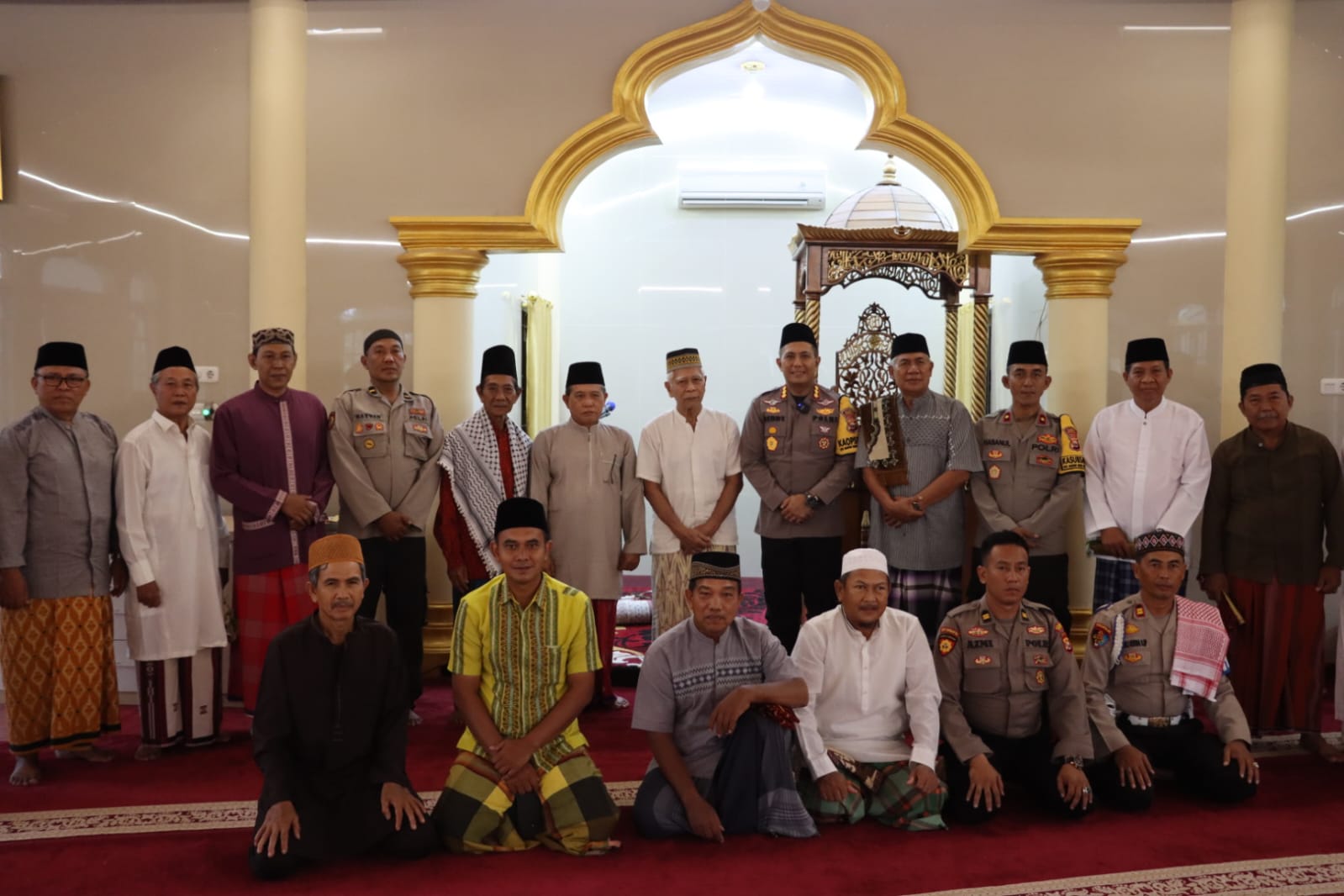 Serap Aspirasi Warga dan Sarana Cooling System, Kapolresta Bengkulu Jumat Curhat di Masjid At Taubah