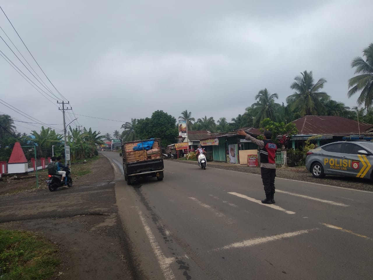 Polsek Lais Rutinkan Kegiatan Morning Traffic Control di Pagi Hari 