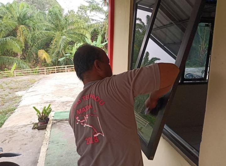Tunjukan Rasa Kepedulian Terhadap Lingkungan, Personel Polsek Muara Sahung Laksanakan Kurvei Kebersihan Mako 