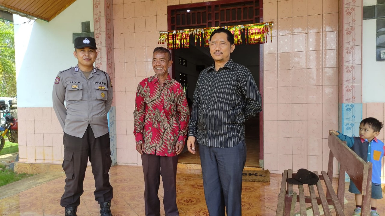 Polsek Giri Mulya Pastikan Keamanan, Kegiatan Ibadah Minggu di Gereja