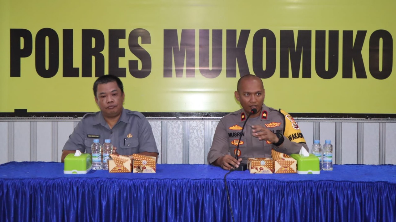 Sosialisasilan Peraturan Fungsi Propam dan Etika Profesi Polri, Bid Propam Polda Bengkulu Kunjungi Polres Mukomuko