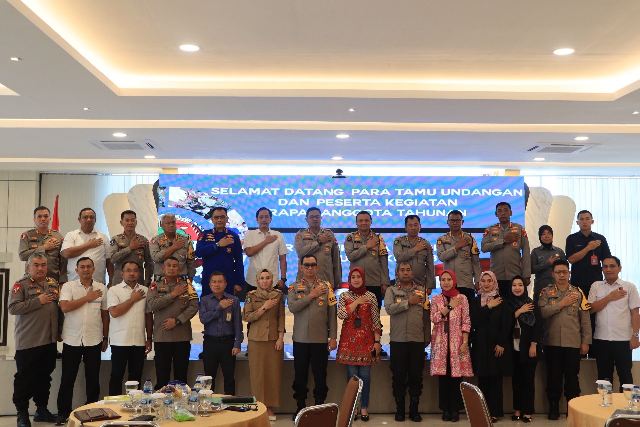 Kapolda Bengkulu Pimpin Rapat Anggota Tahunan Primkoppol dan Harapkan Manfaat yang Lebih Optimal 