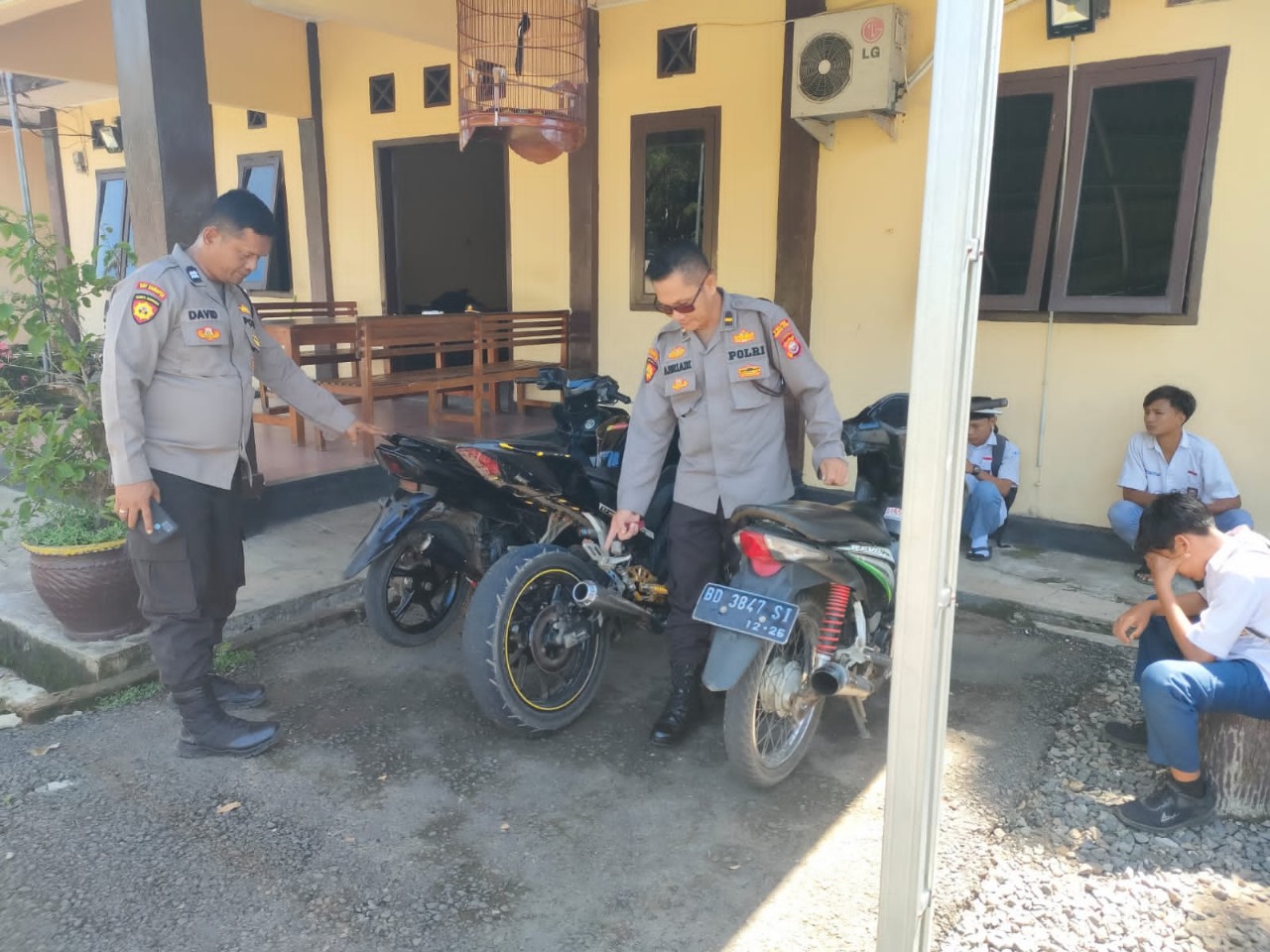 Razia Kendaraan yang Menggunakan Knalpot Brong, 3 Sepeda Motor di Amankan Polsek Lais 
