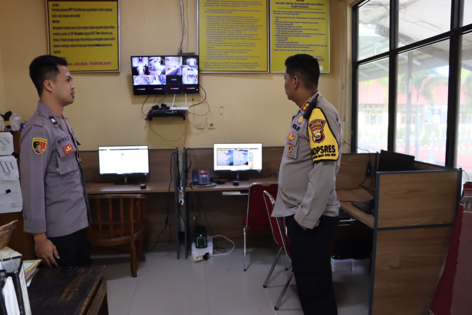 Dukung Program Polisi 4.0, Polres Mukomuko Pasang Perangkat Canggih di SPKT