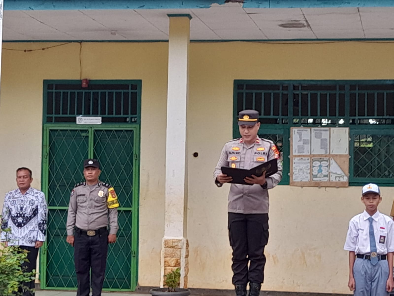Police Go To School, Polsek Giri Mulya sambangi  SMKN 11 Bengkulu Utara