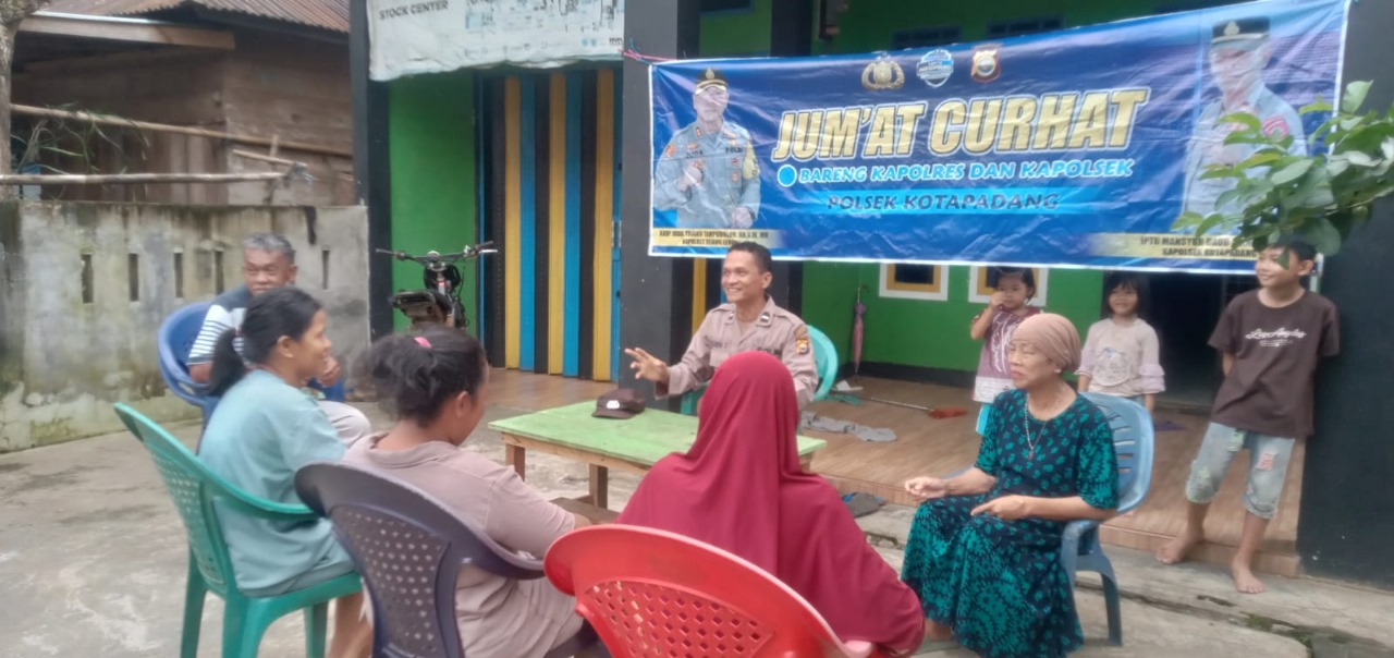 Tampung Aspirasi Warga Kelurahan Bedeng, Kapolsek Kotapadang Gelar Jumat Curhat  