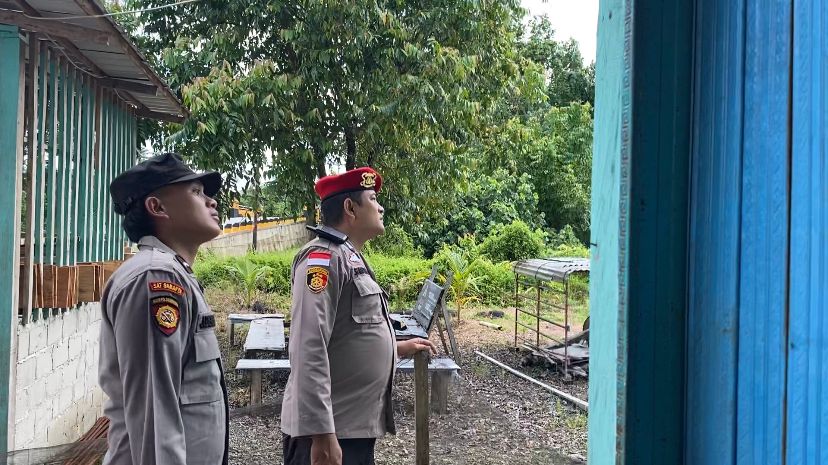 Selama Libur Idul Fitri Polsek Selama Libur Idul Fitri Polsek Enggano Sambangi Perumahan Antisipasi Pencurian Rumah KosongEnggano Sambangi Perumahan Antisipasi Pencurian Rumah Kosong