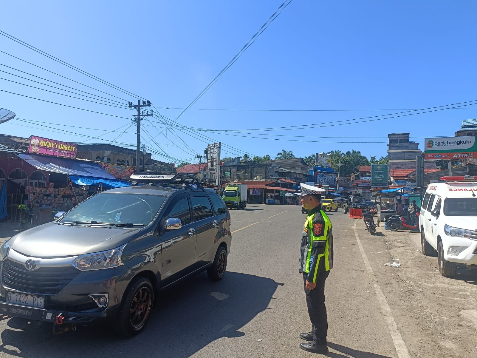 Sat Lantas Polres Mukomuko Atur Arus Balik Lebaran di Jalur Lintas Mukomuko-Bengkulu