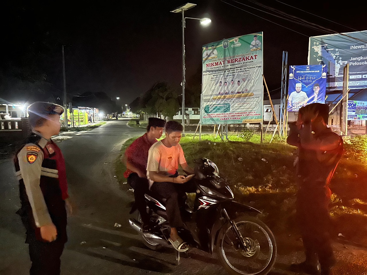 Patroli Presisi, Personel Sat Samapta Polres Kaur Pantau Seputaran Wilkum         
