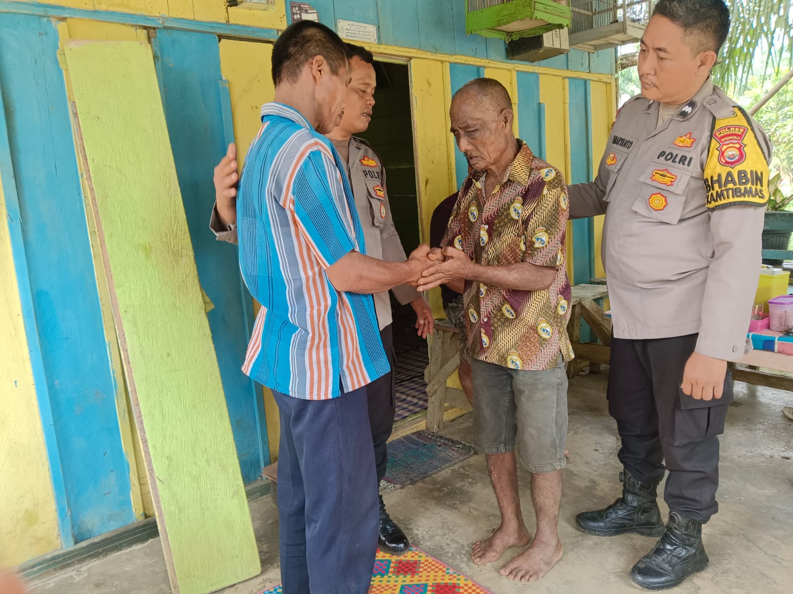 Bhabinkamtibmas Polres Bengkulu Utara Selesaikan Masalah Secara Problem Solving 
