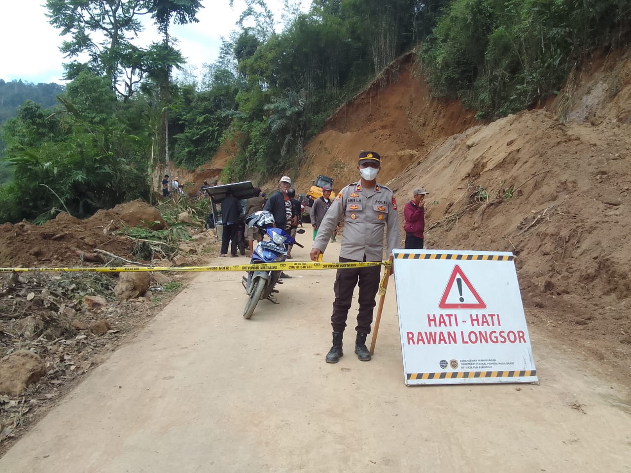 Jalan Penghubung Lebong-Rejang Lebong Putus Total!