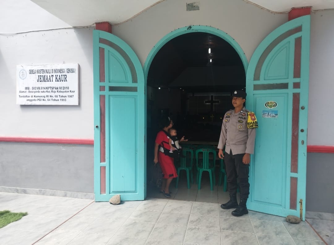 Pengamanan Ibadah Umat Kristiani di Gereja, Polsek Maje Laksanakan Patroli 