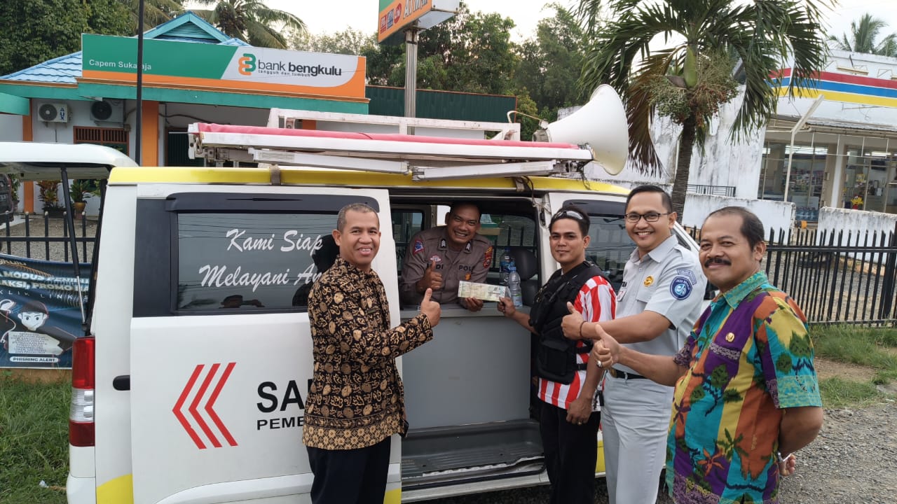 Jasa Raharja Bersama Samsat Seluma Lakukan Pelayanan Keliling Sore Hari