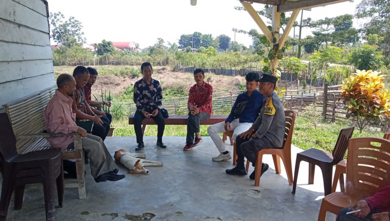 Minggu Kasih, Polsek Kaur Selatan bersama Jemaat Pospel HKBP Desa Padang Petron