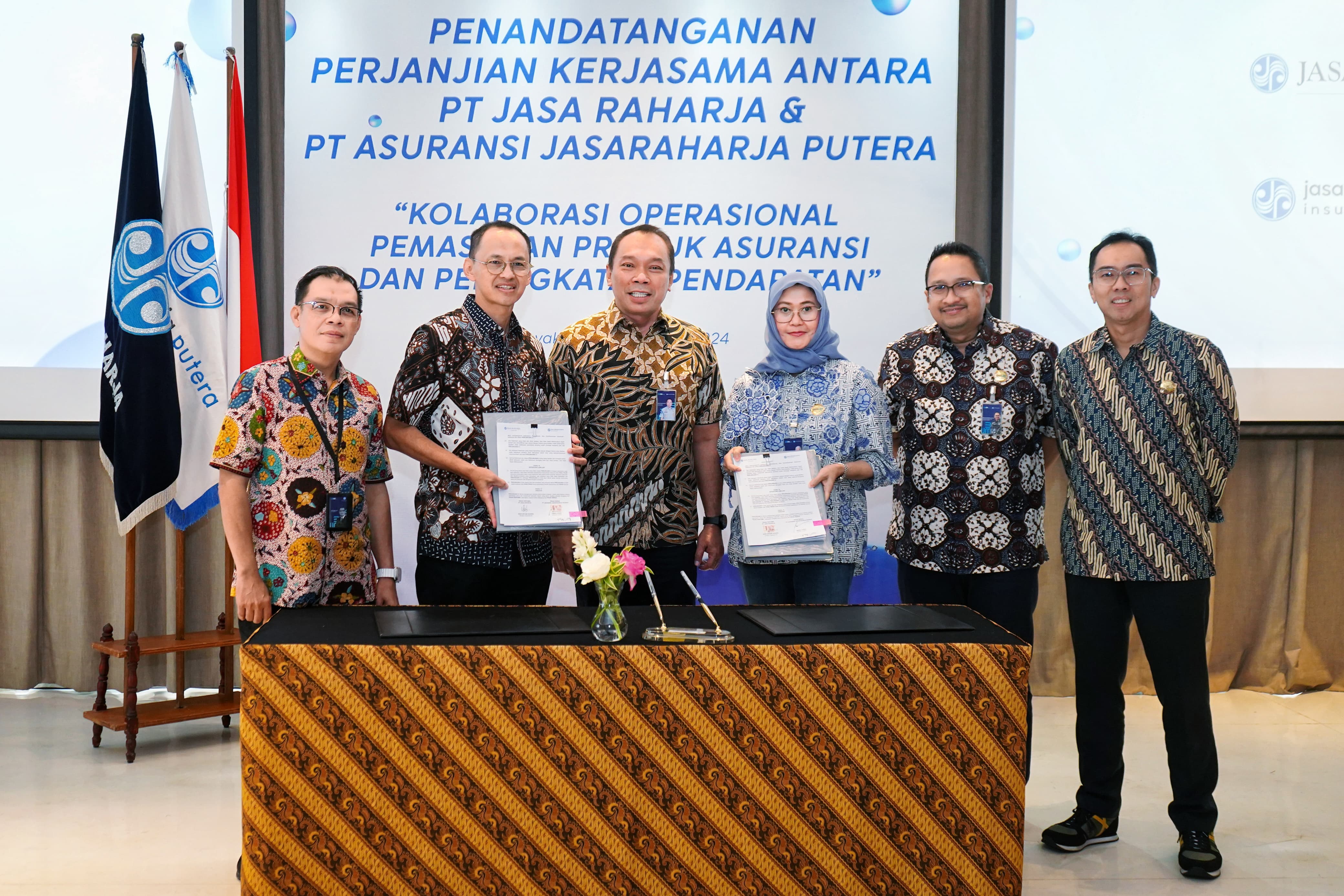 Tingkatkan Kolaborasi Operasional dan Pendapatan, Jasa Raharja dan PT Jasaraharja Putera Tandatangani Perjanjian Kerja Sama